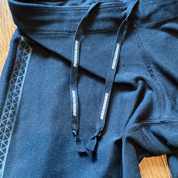 Nike Dri-Fit Leggings - Picture 9 of 9